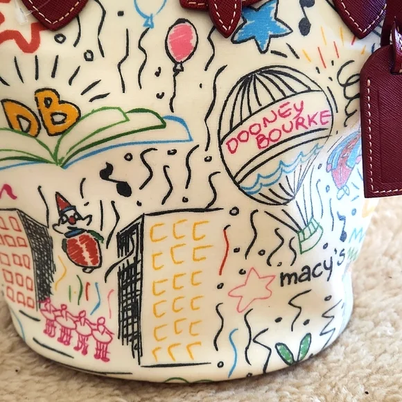 Macy's Parade Dooney Macys NWOT Rare Dooney Bourke North
